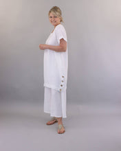 Load image into Gallery viewer, Coconut Button Linen Dress