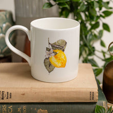 Load image into Gallery viewer, Lemon Mug in a Gift Box