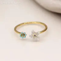 Load image into Gallery viewer, Gold plated open band flower ring
