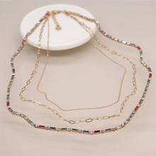 Load image into Gallery viewer, Golden multicoloured crystals and chains necklace
