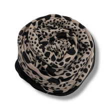Load image into Gallery viewer, Leopard dots print scarf
