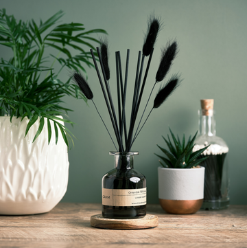 Oriental Blossom Luxury Reed Diffuser - Black | Reed Diffuser