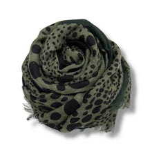 Load image into Gallery viewer, Leopard dots print scarf
