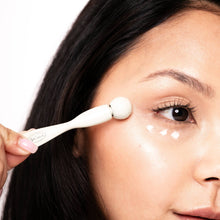 Load image into Gallery viewer, Upcircle I Eye Roller for dark circles + puffy eyes
