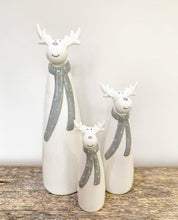 Load image into Gallery viewer, Grey Scarf Reindeer, 19cm
