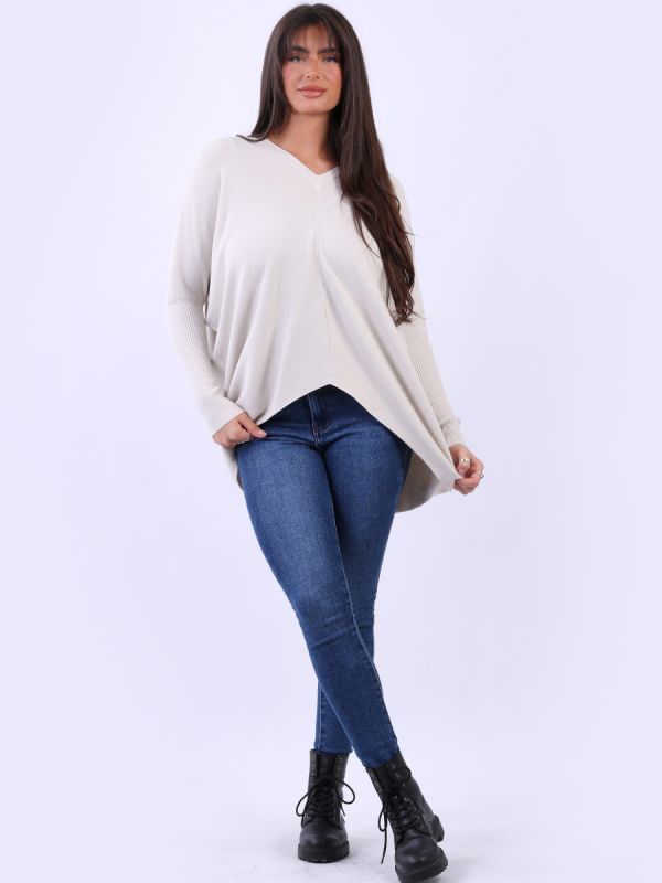 Batwing V-Neck Lagenlook Knitted Top