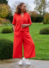 Load image into Gallery viewer, Linen Viscose Elastic Waist Culottes
