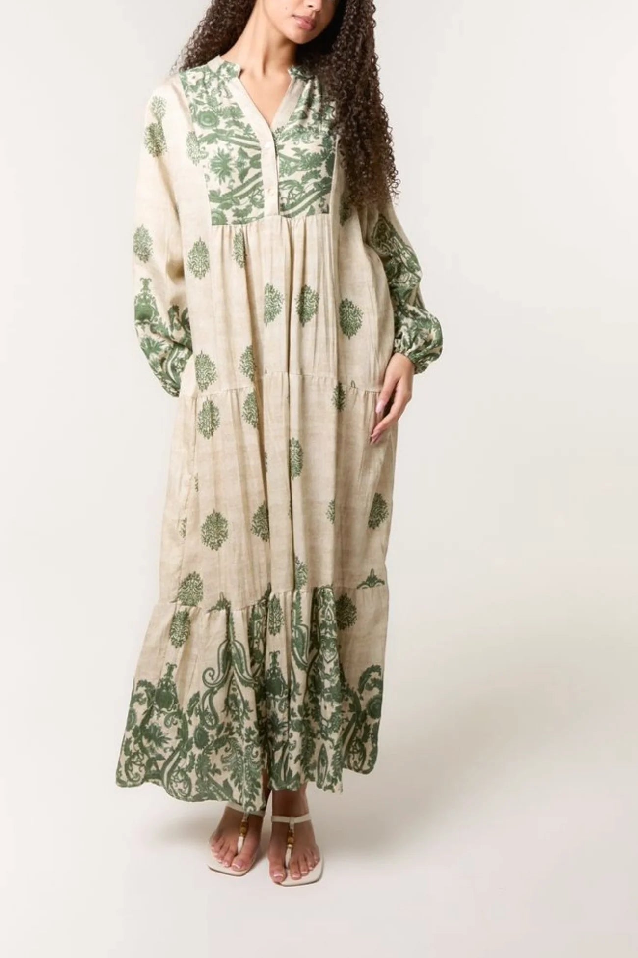 Vintage-Inspired Granddad Collar Maxi Dress