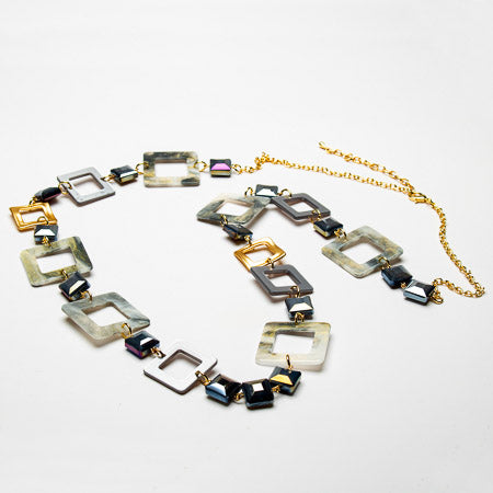 Long necklace square link