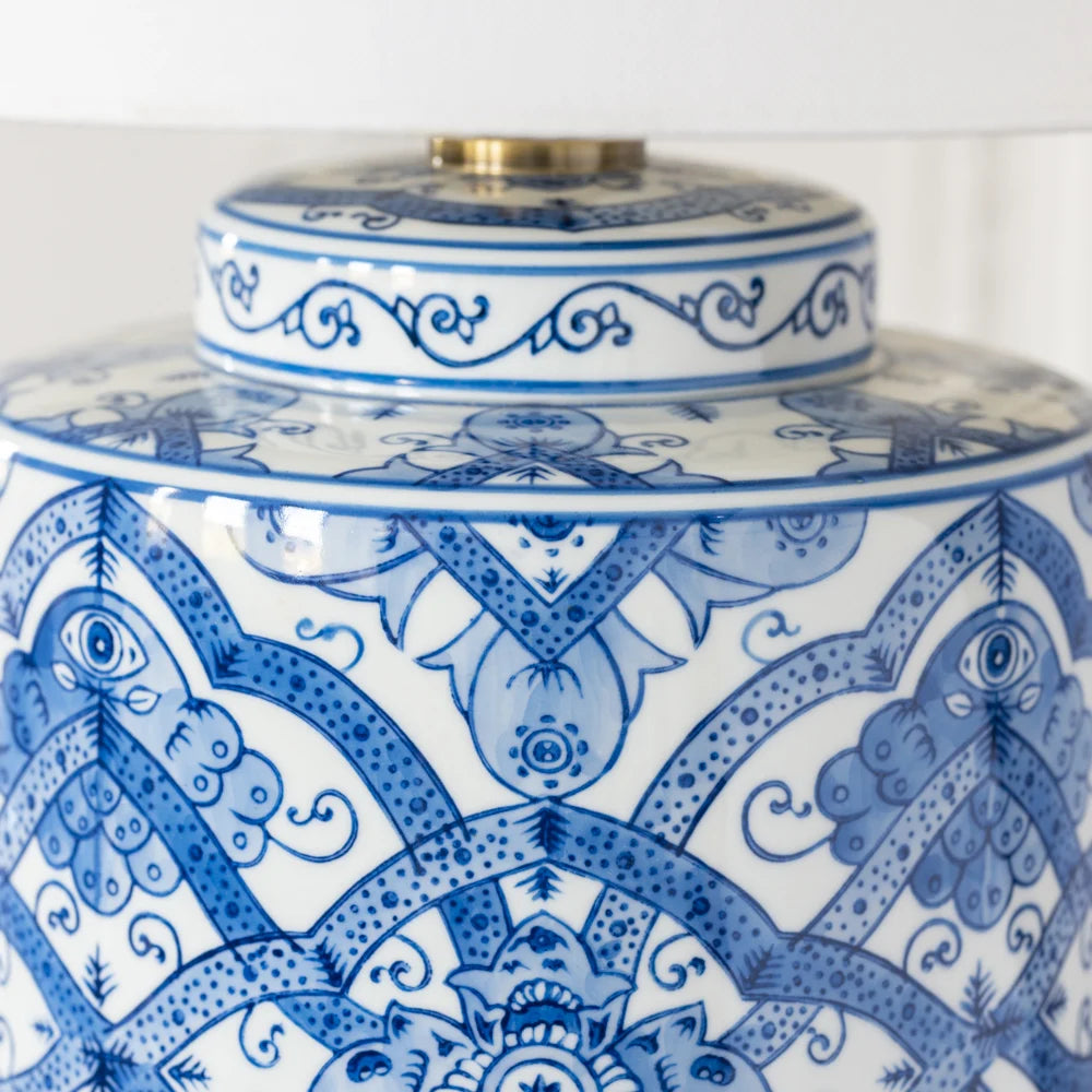 Lamp Ruban With White Shade