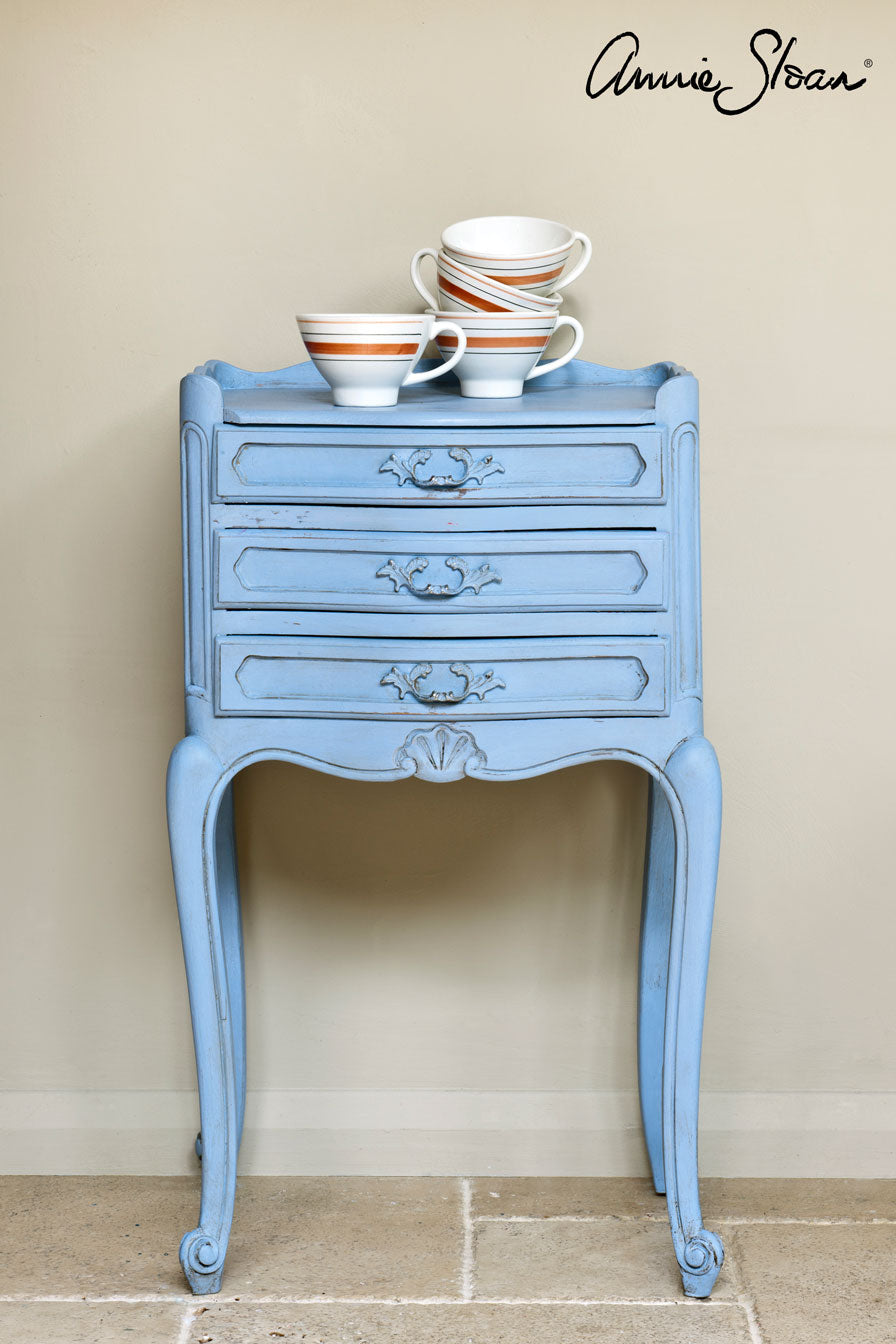 Louis Blue Chalk Paint™ by Annie Sloan