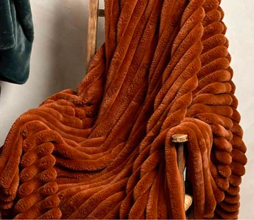 Ribbed faux fur throw spice