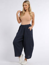 Load image into Gallery viewer, Italian Linen Relaxed Cocoon Plain Trouser
