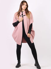 Load image into Gallery viewer, Front Buckle Lagenlook Sleeveless Cape
