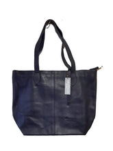 Load image into Gallery viewer, Vera Tucci Leather Shopper Bag
