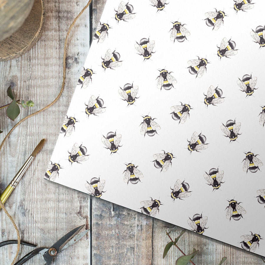 Bumblebee on white – Gift Wrap set - Little Gems Interiors
